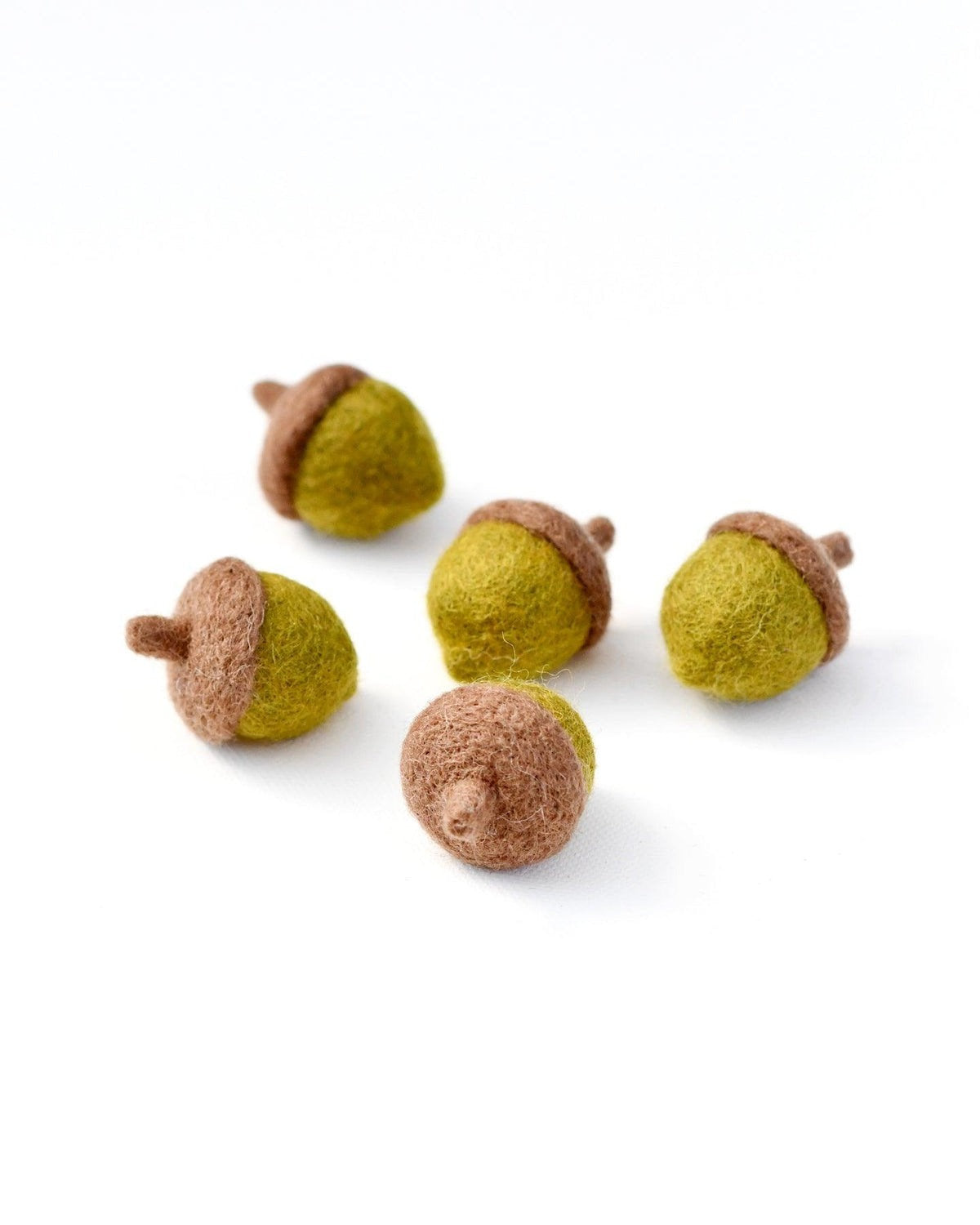Sale Felt Oak Green Acorns, Set of 5