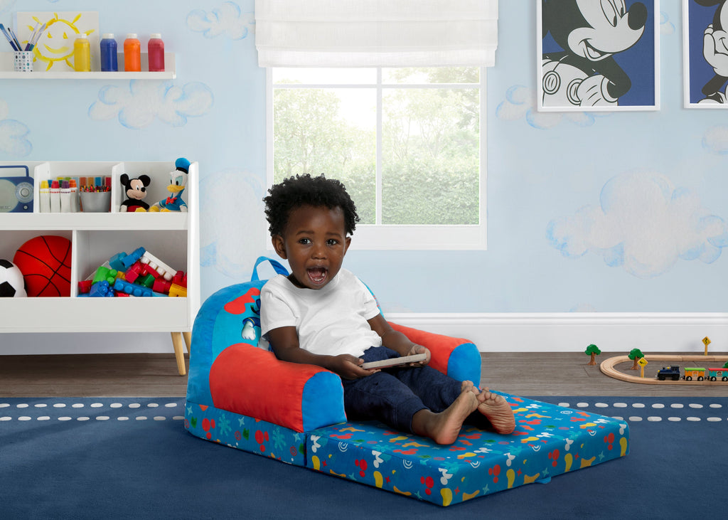 Mickey Mouse Cozee Buddy Flip-Out Chair