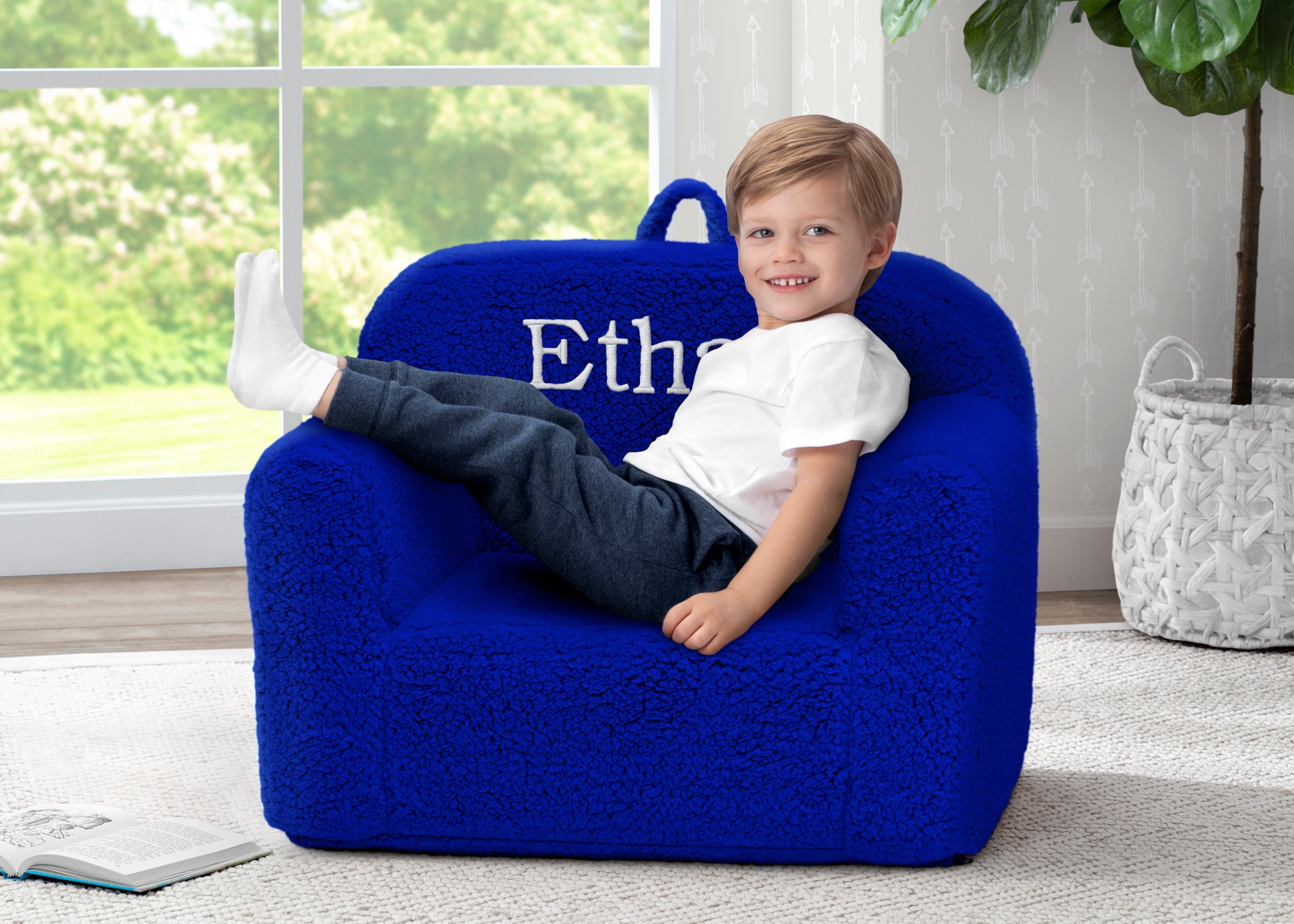 Personalized Cozee Sherpa Chair for Kids